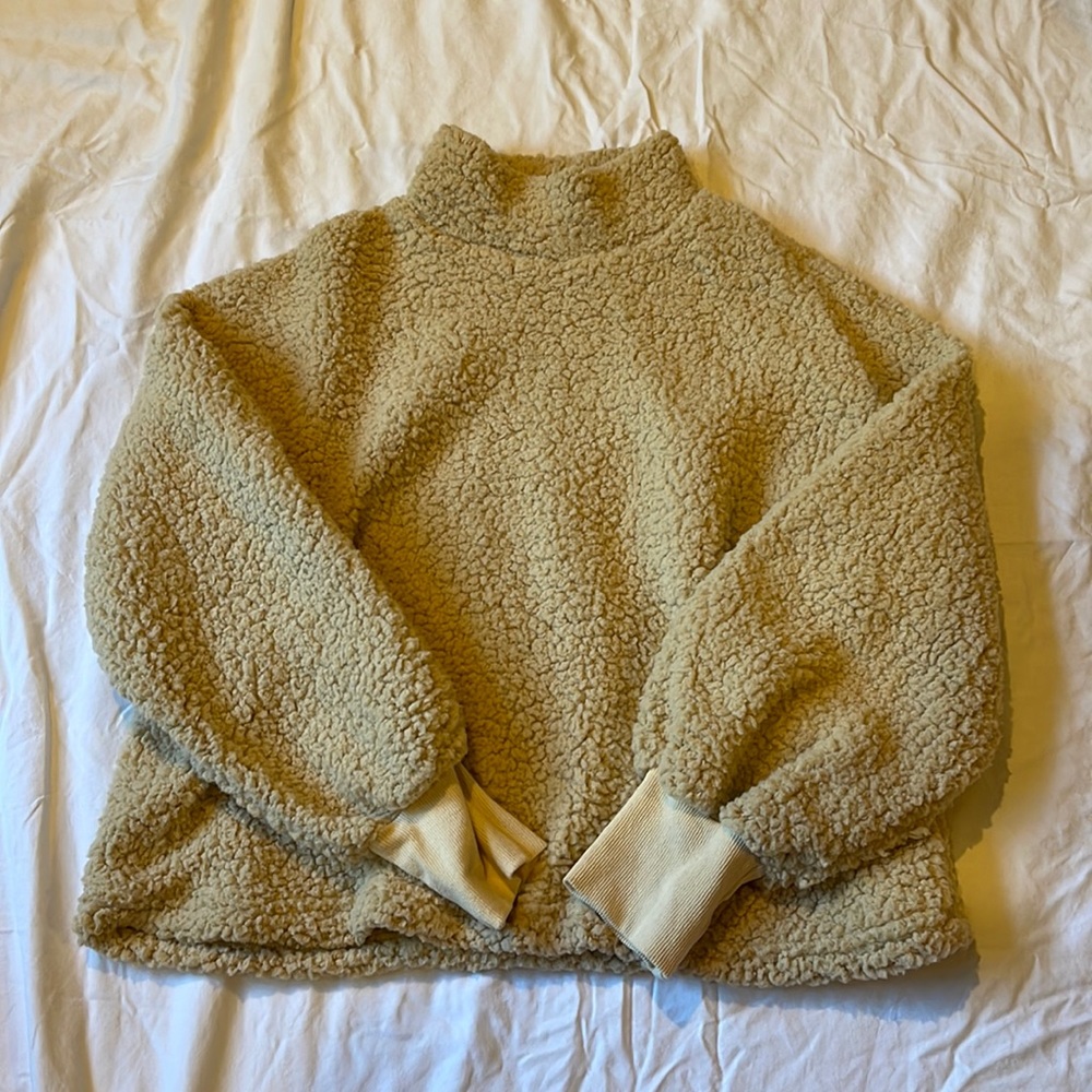 Teddy cropped sweater